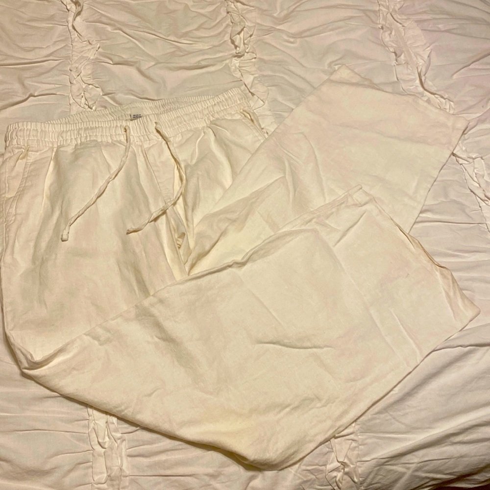 Nice linnen pants, great for summer.